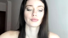 Brunette Solo Webcam Masturbation