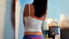 Sexy teen dancings and showing