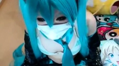 Miku Hatsune a chating and playing 130625